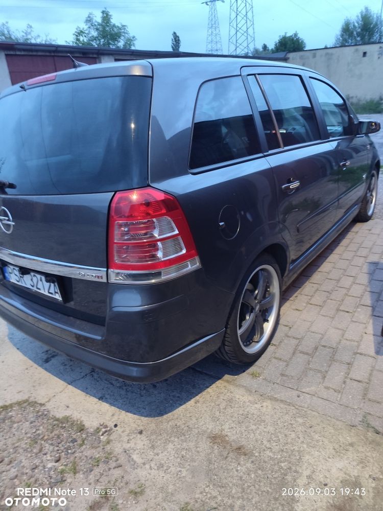 Opel Zafira - 8