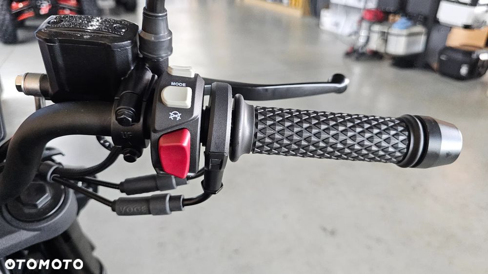 VOGE R125S - 21
