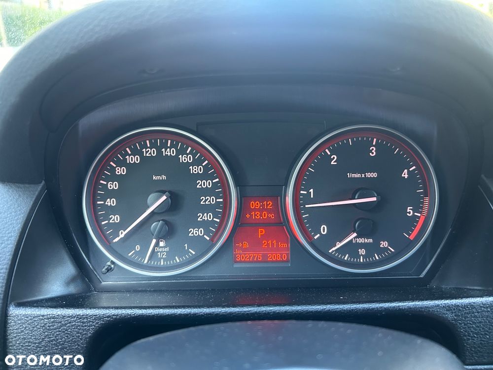 BMW X1 sDrive18d - 20