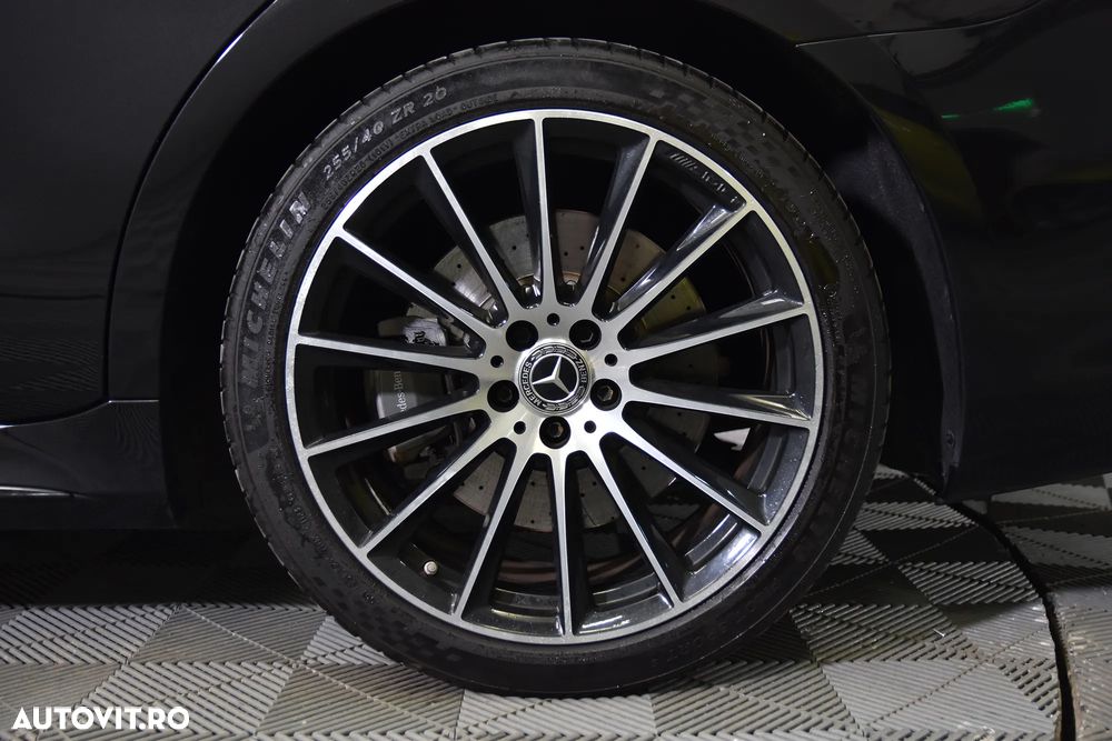 Mercedes-Benz S - 15