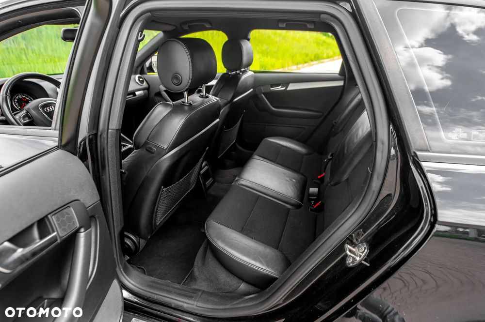 Audi A3 Sportback 2.0 TFSI quattro S line Sportpaket plus - 10
