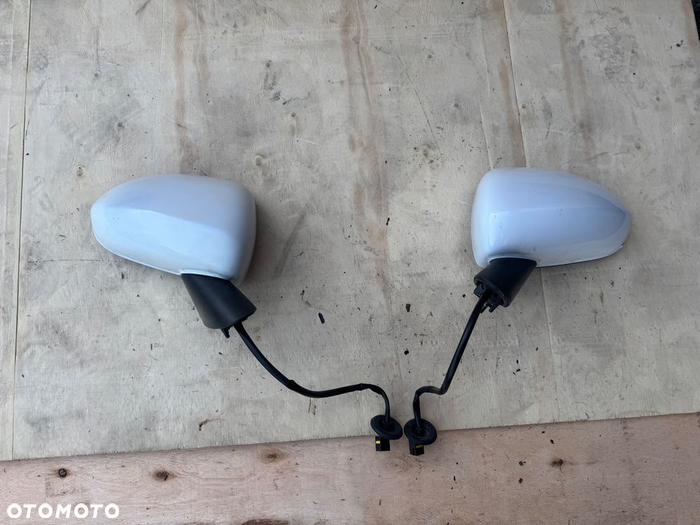 Opel Corsa D  Y 474 lusterka lusterko zewnętrzne prawe lewe elektryczne - 1