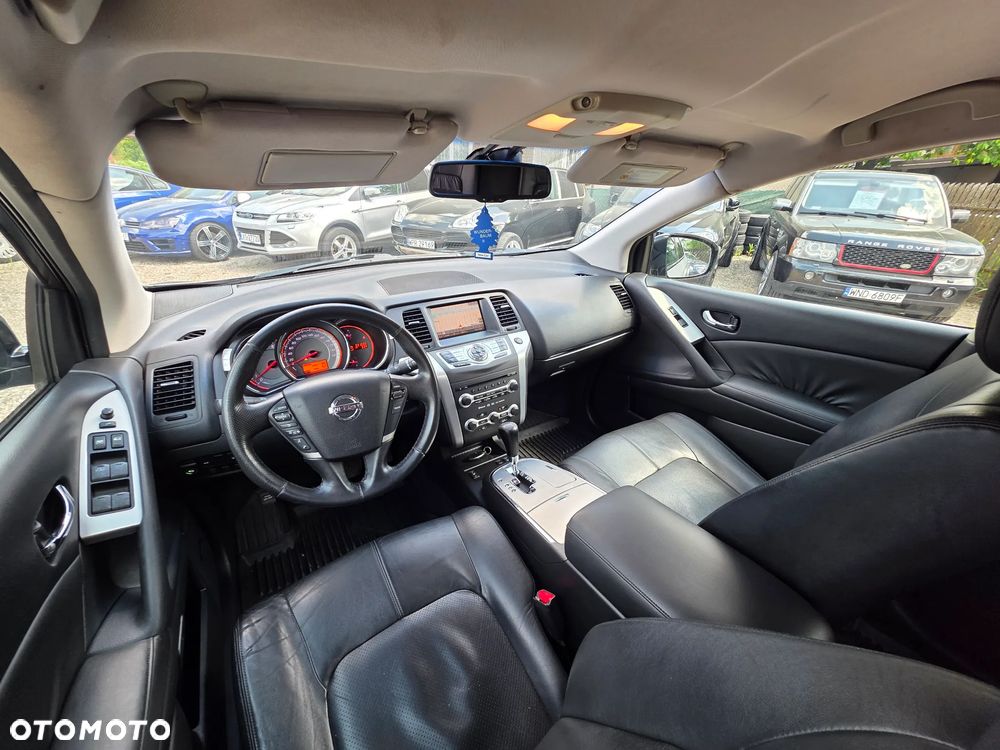 Nissan Murano CVT Executive - 9