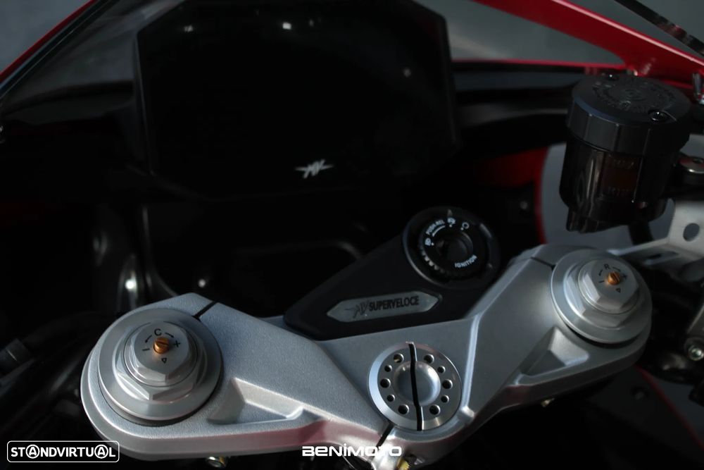 MV Agusta Superveloce S - 9