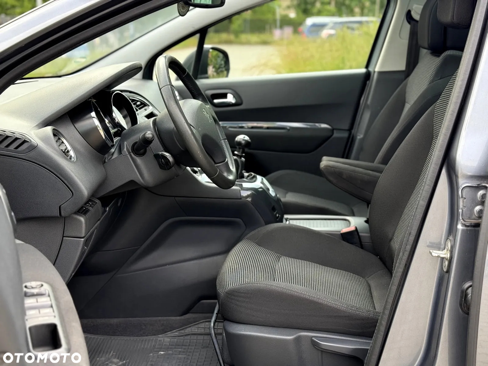 Peugeot 5008 2.0 HDi Premium - 23