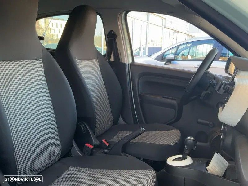 Renault Twingo Z.E. 22 Zen - 8