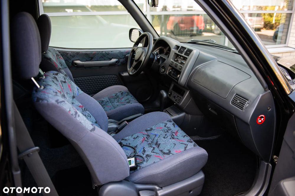 Toyota RAV4 - 20