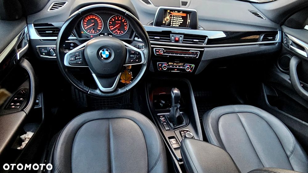 BMW X1 xDrive25i Advantage sport - 9