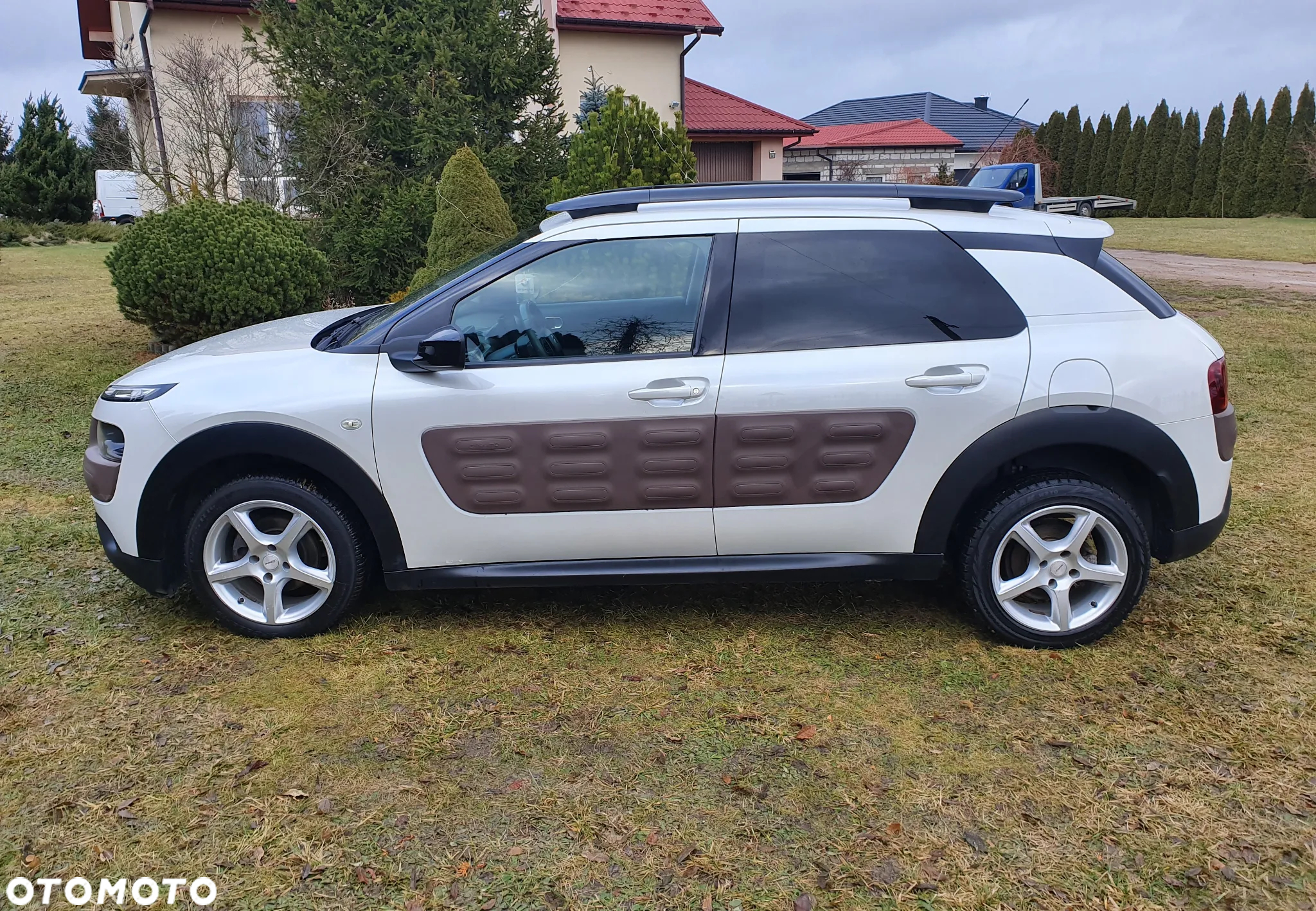 Citroën C4 Cactus 1.2 PureTech Shine S&S - 7