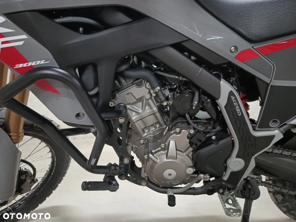 Honda CRF - 6