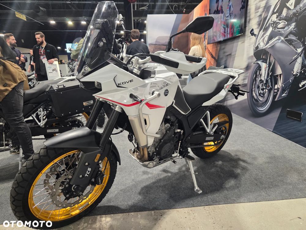 KOVE 800X Touring - 9