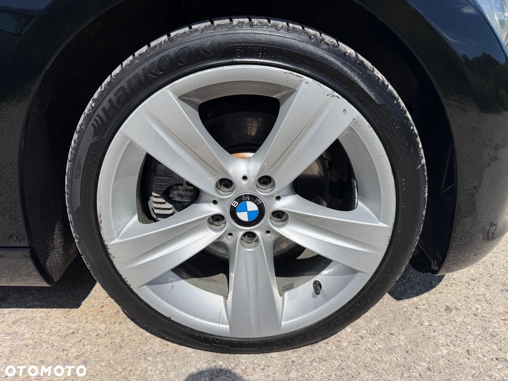 BMW Seria 3 325i Edition Exclusive - 29