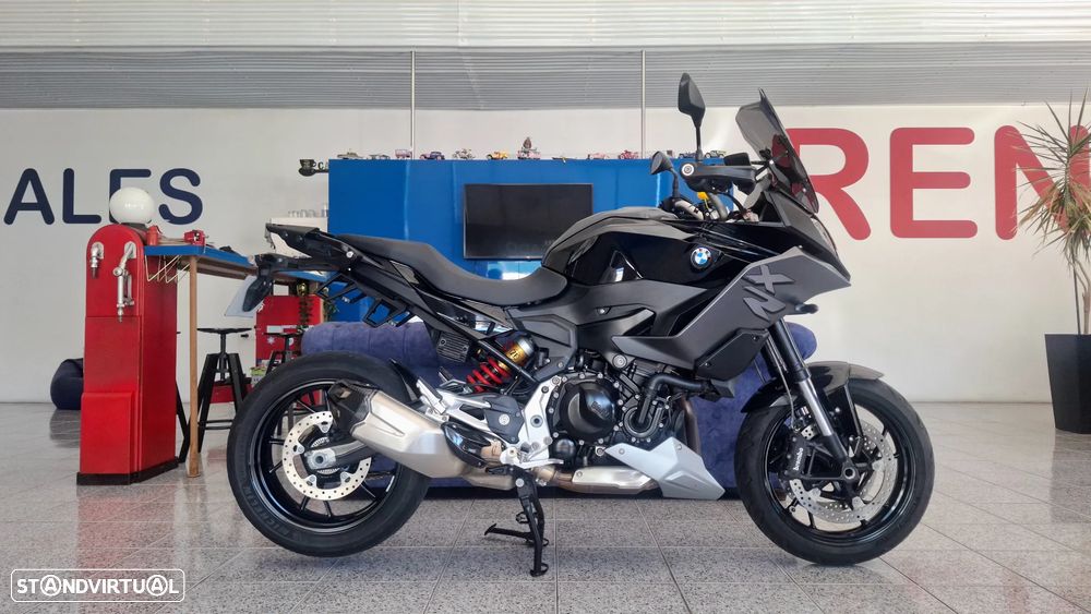 BMW F 900 XR Triple Black - 3