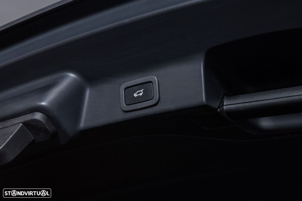 Jaguar F-Pace 3.0 TDV6 Prestige AWD Aut. - 12