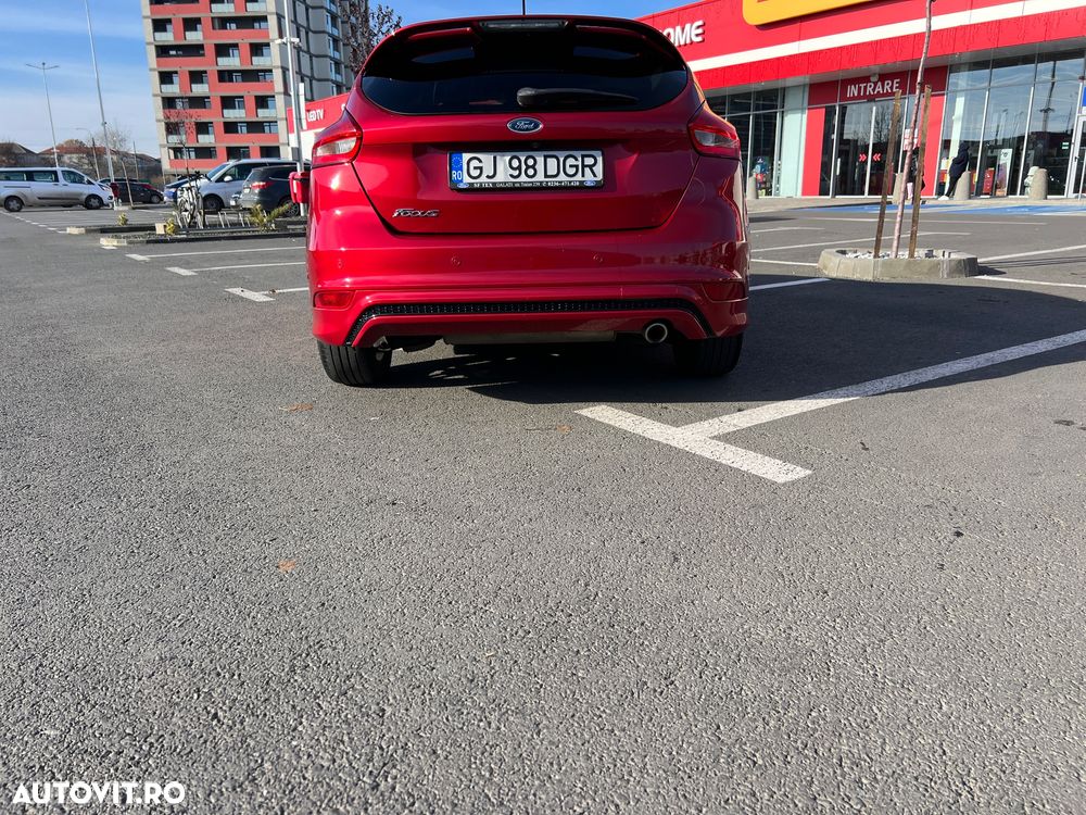 Ford Focus 2.0 TDCI ST-Line - 7