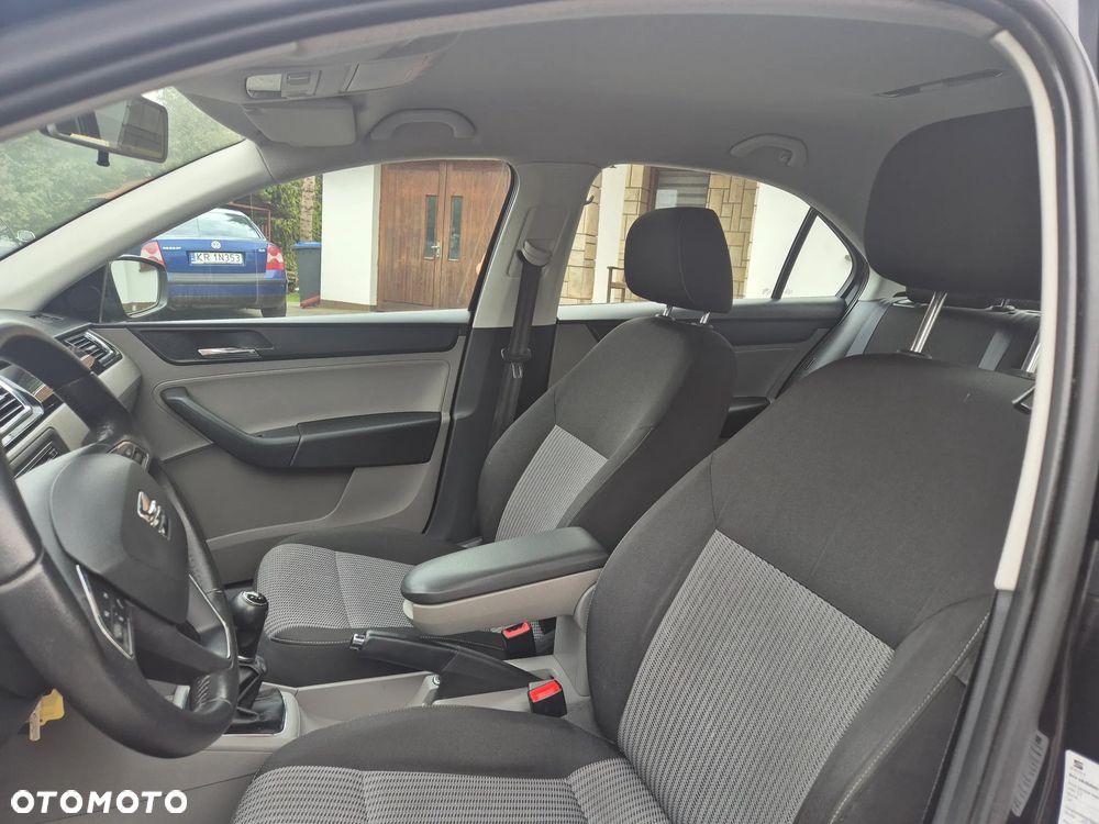 Skoda RAPID 1.2 TSI Style+ Green tec - 12