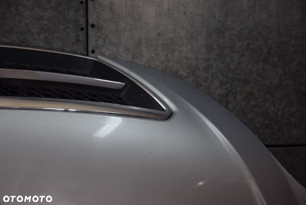 KIA SORENTO MASKA GRILL KPL. - 4