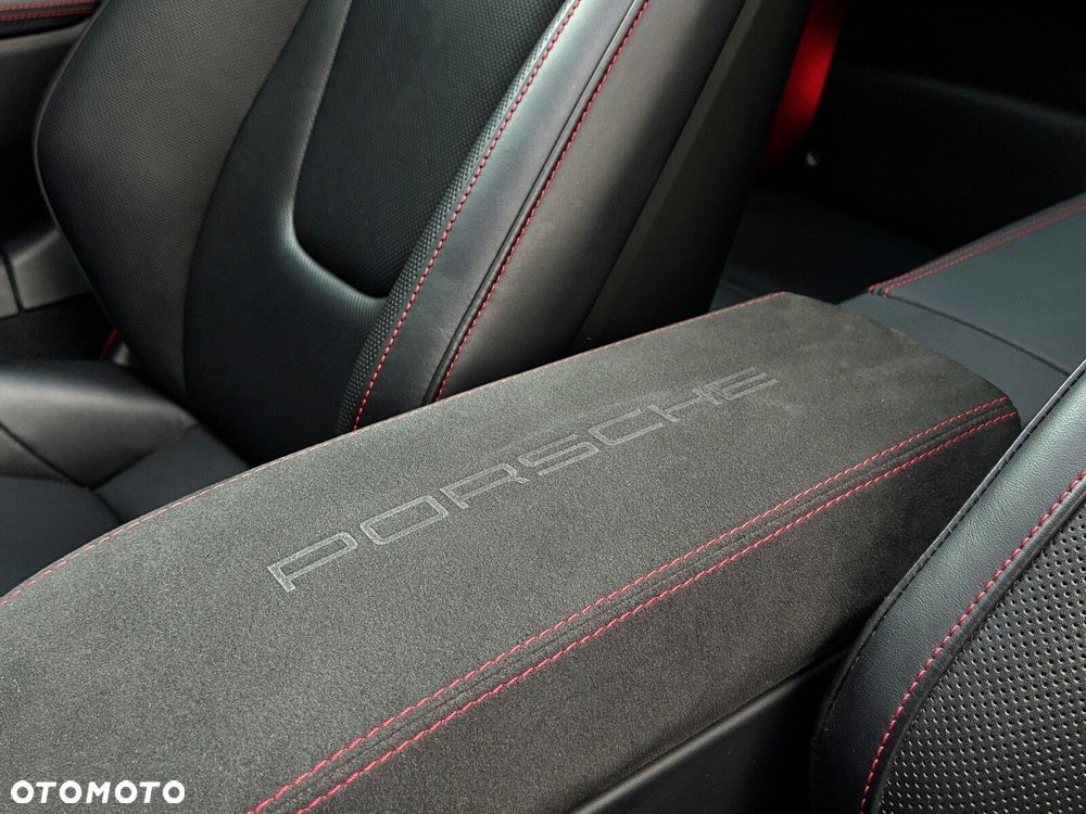 Porsche 911 - 23