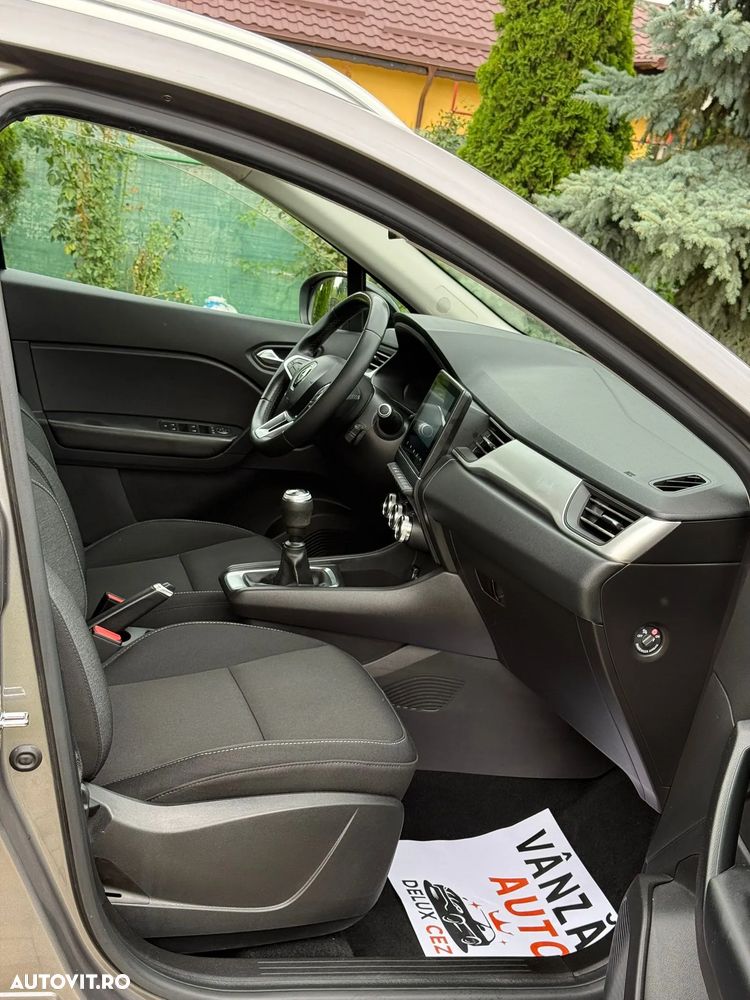 Renault Captur BLUE dCi 115 BUSINESS EDITION - 8