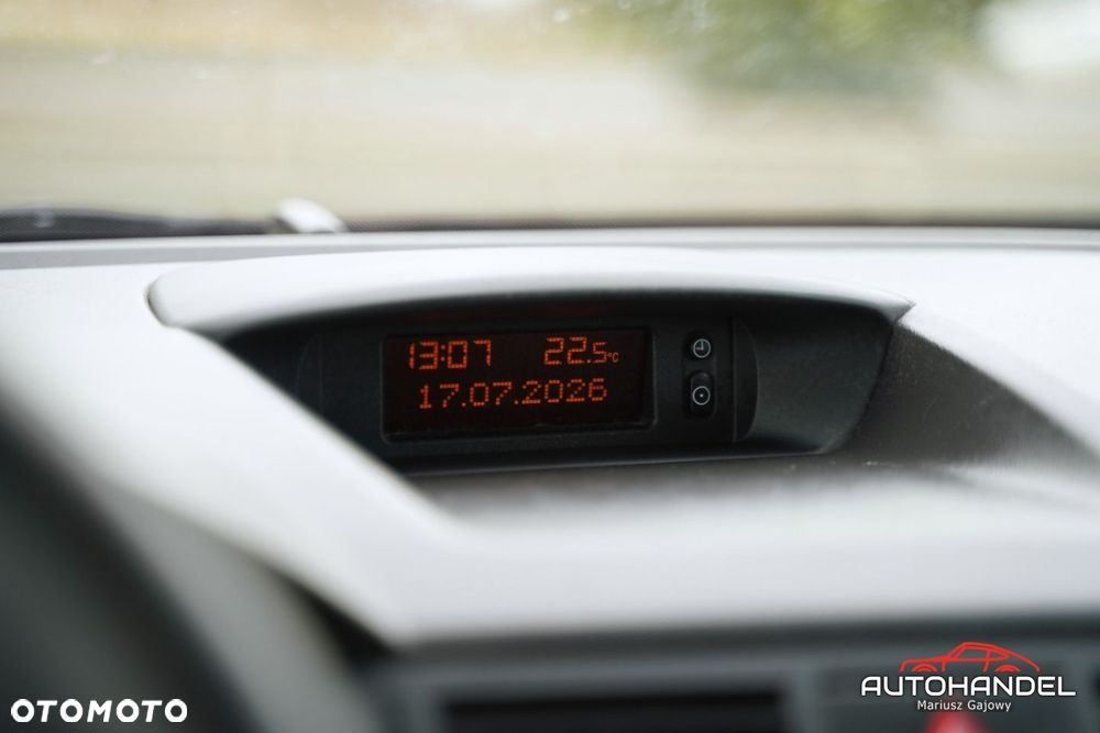 Opel Meriva - 12