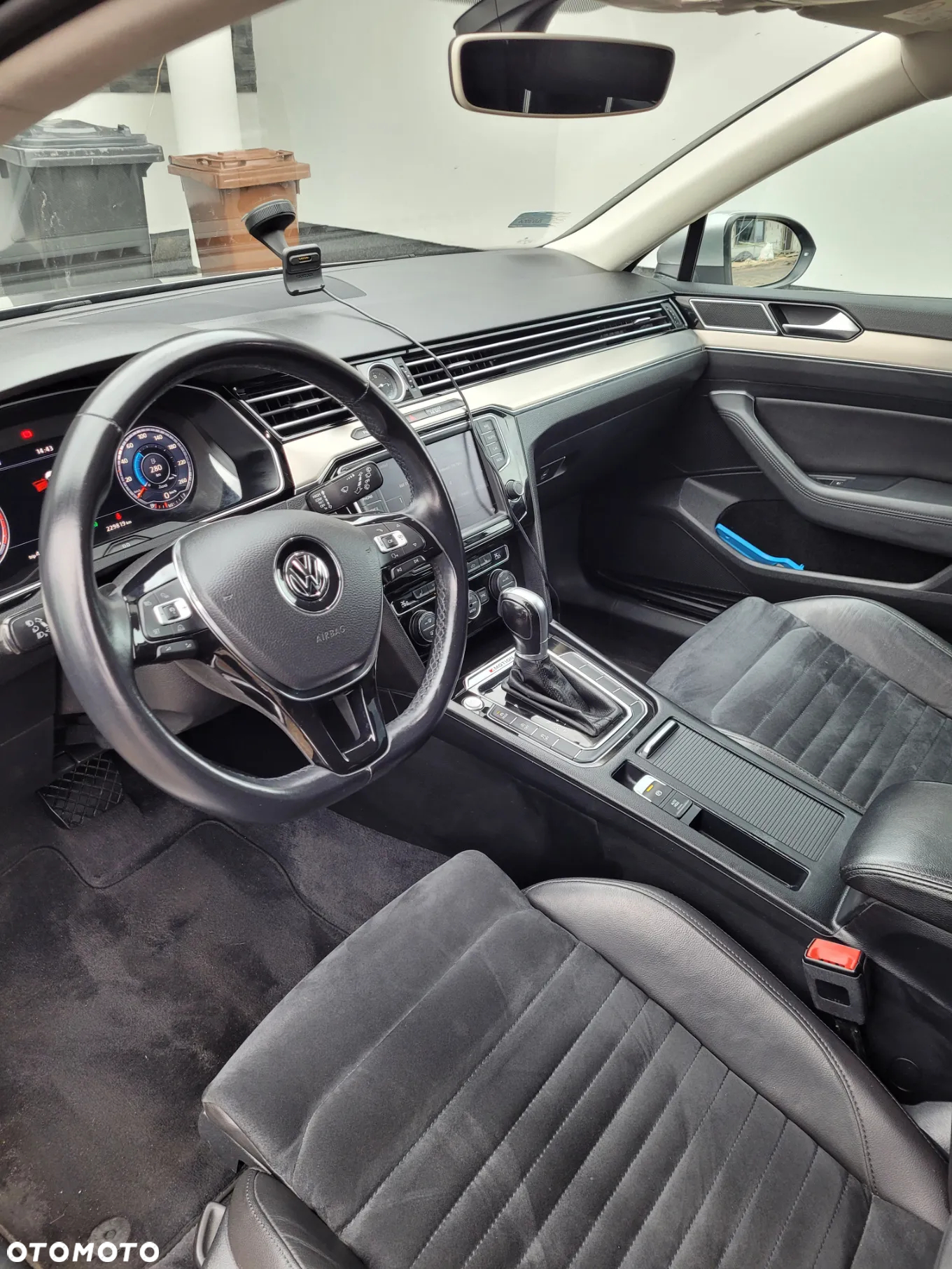 Volkswagen Passat 2.0 TDI Bi-Turbo BMT 4Mot Highline DSG - 10