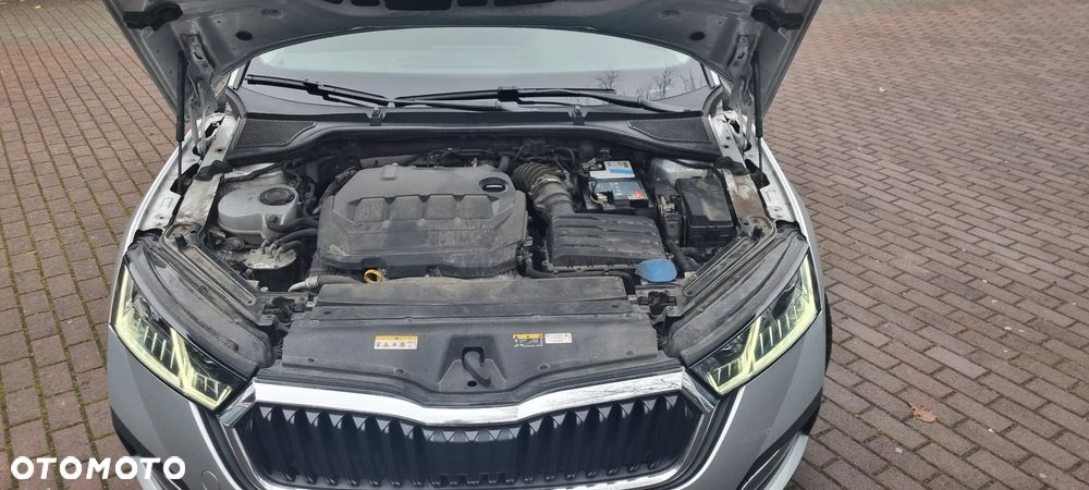Skoda Octavia 2.0 TDI Style DSG - 4