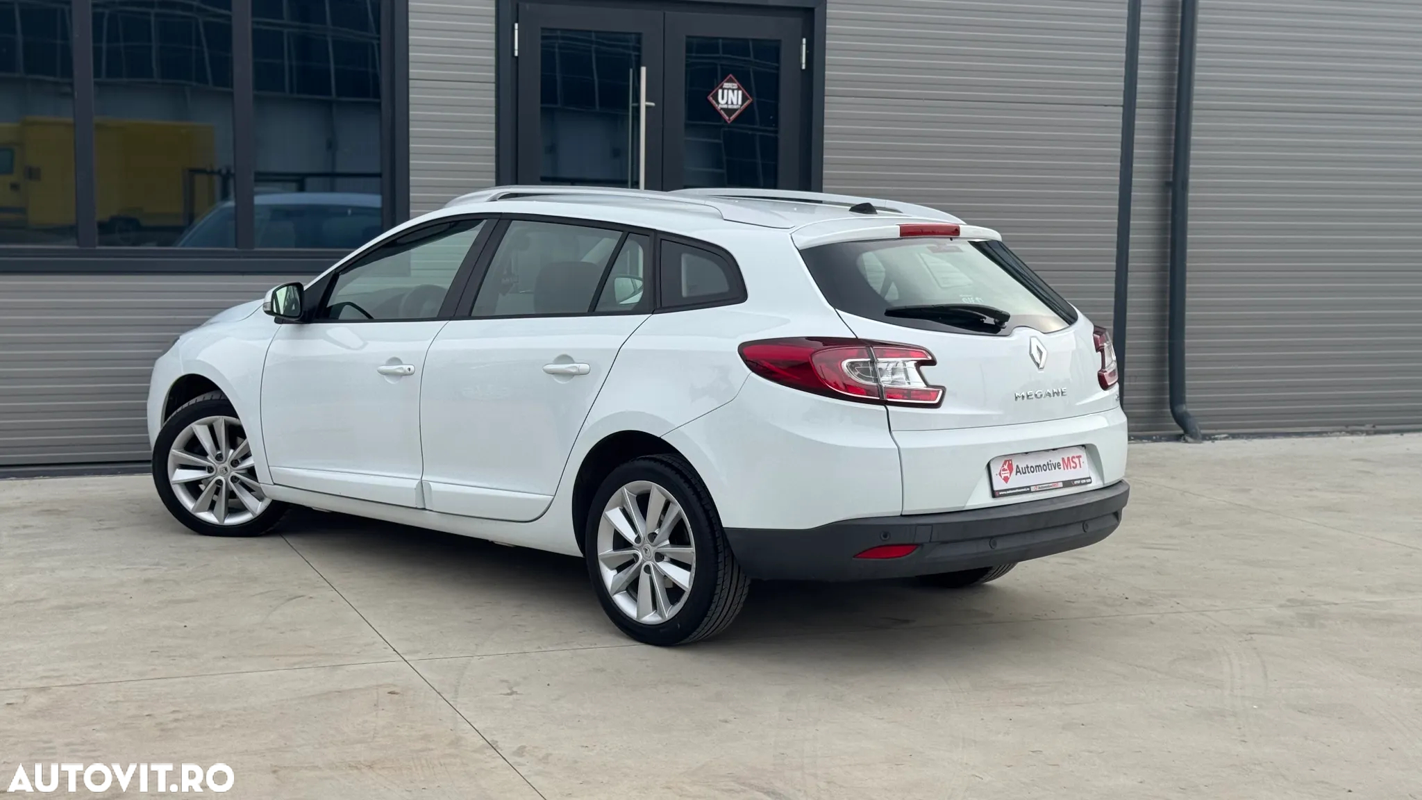 Renault Megane dCi 110 FAP LIMITED - 5