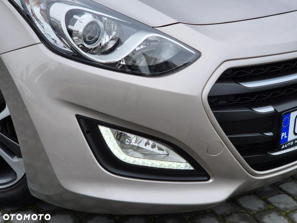 Hyundai i30 1.6 GDI Style - 31