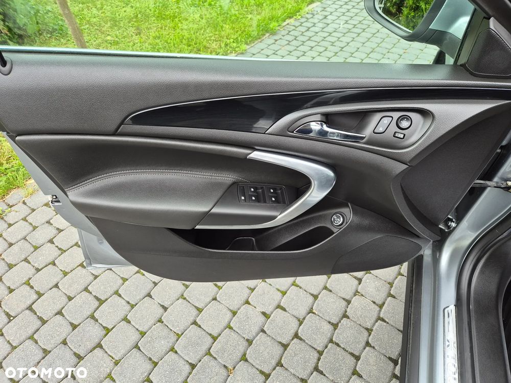 Opel Insignia 2.0 CDTI 4x4 ecoFLEX Start/Stop Business Edition - 31