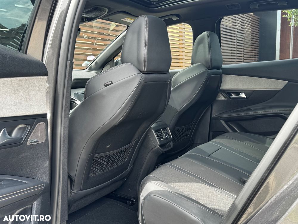 Peugeot 3008 225 e-EAT8 GT - 19
