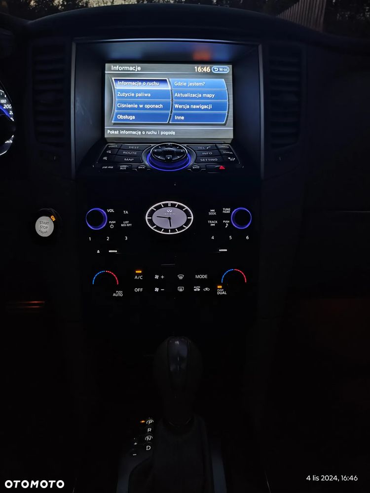 Infiniti QX70 3.0d S Premium - 8