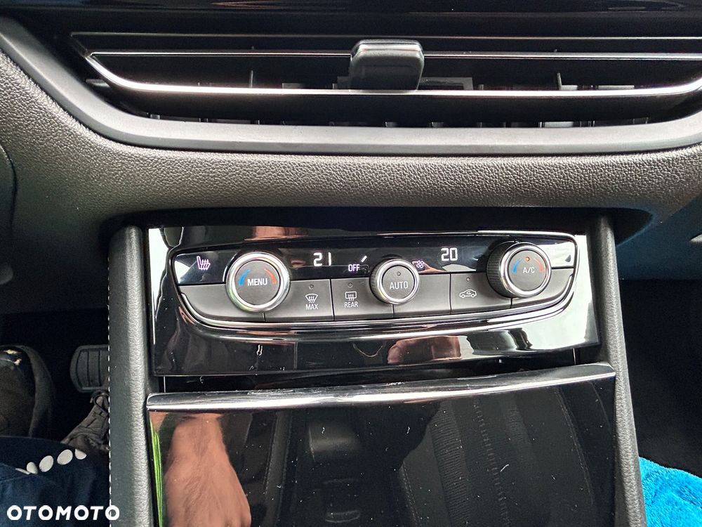 Opel Grandland X - 17