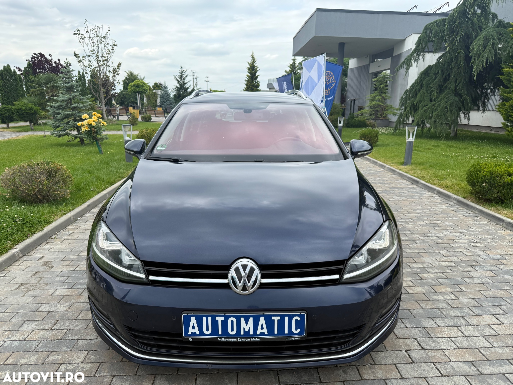 Volkswagen Golf Variant 1.6 TDI BlueMotion Technology DSG Lounge - 5
