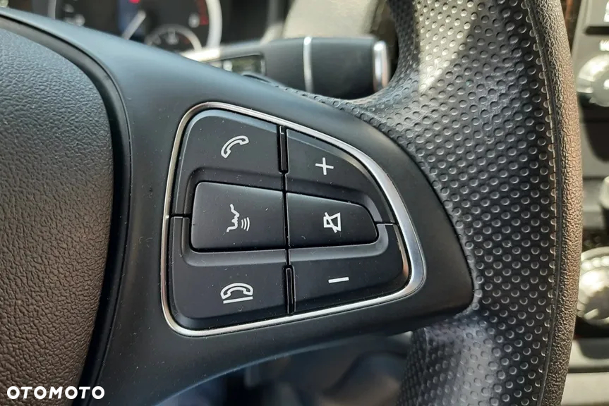 Mercedes-Benz VITO - 12
