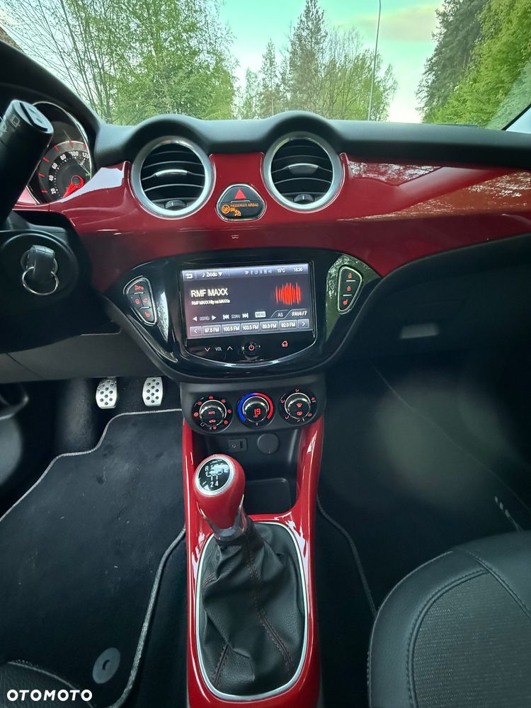 Opel Adam 1.4 - 15