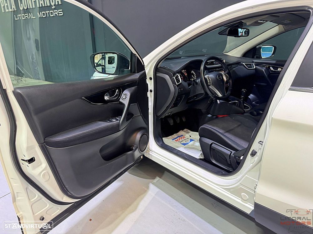 Nissan Qashqai 1.5 dCi N-Connecta - 13