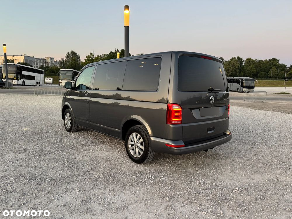 Volkswagen Multivan 2.0 TDI L1 Trendline DSG - 4