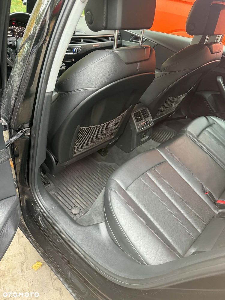 Audi A4 Limousine - 5