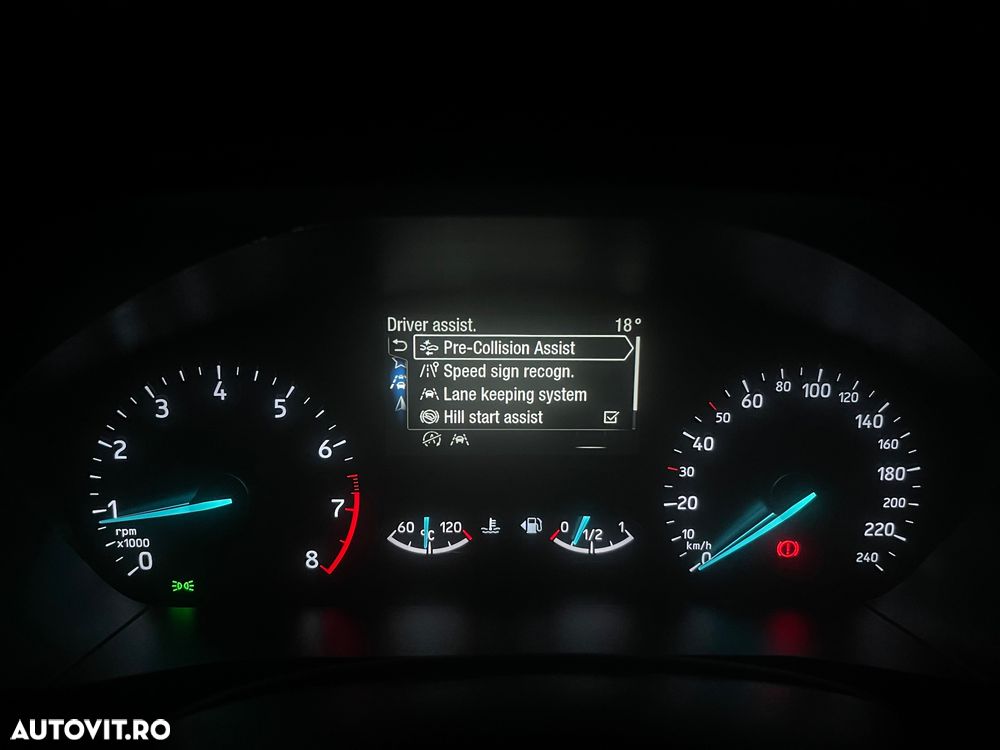 Ford Focus 1.0 EcoBoost Trend Edition - 16
