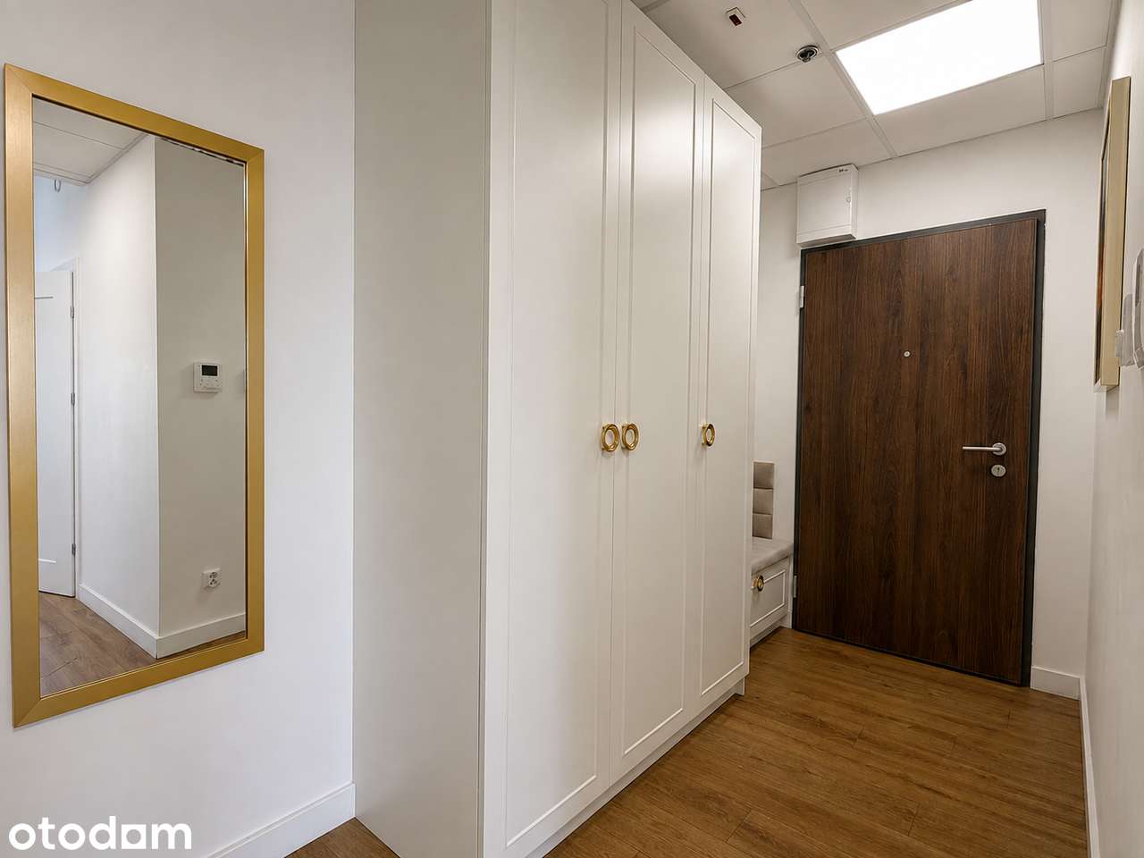 Bliska Wola Tower | Nowoczesny apartament 2-pokojowy | 42 m² |