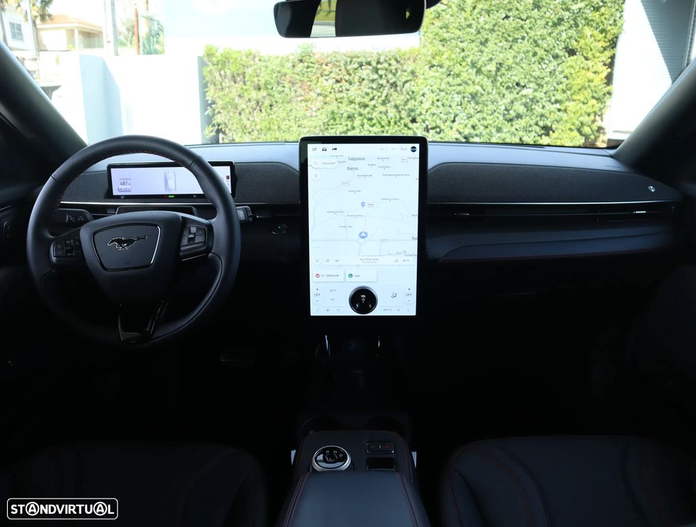 Ford Mustang Mach-E AWD PREMIUM - 46