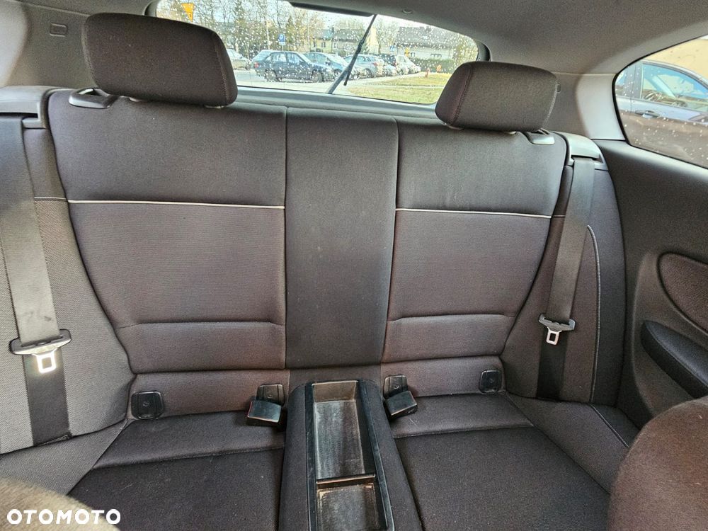 BMW Seria 1 116i - 16
