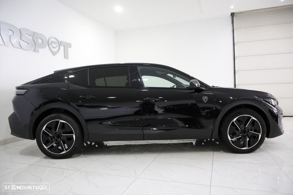 Peugeot 408 1.2 Hybrid GT e-DCS6 - 12