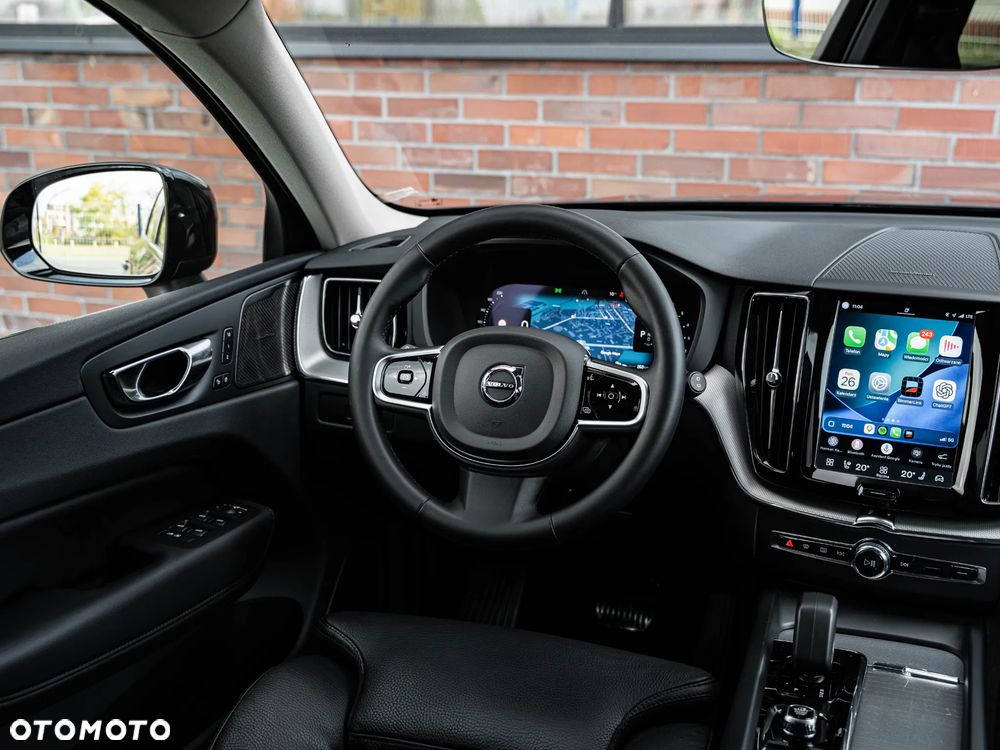 Volvo XC 60 B4 D AWD Plus Dark - 31