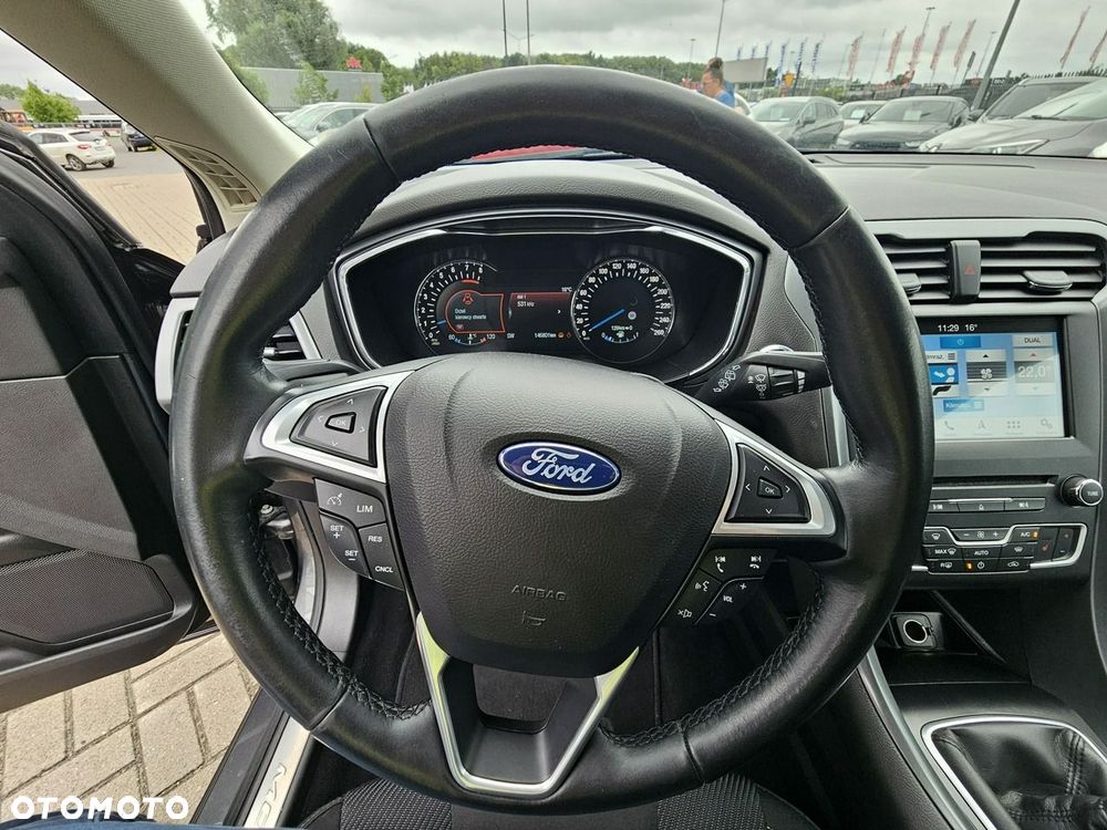 Ford Mondeo - 21