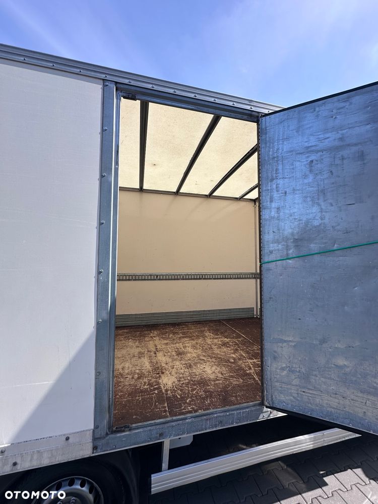 Renault Master - 18