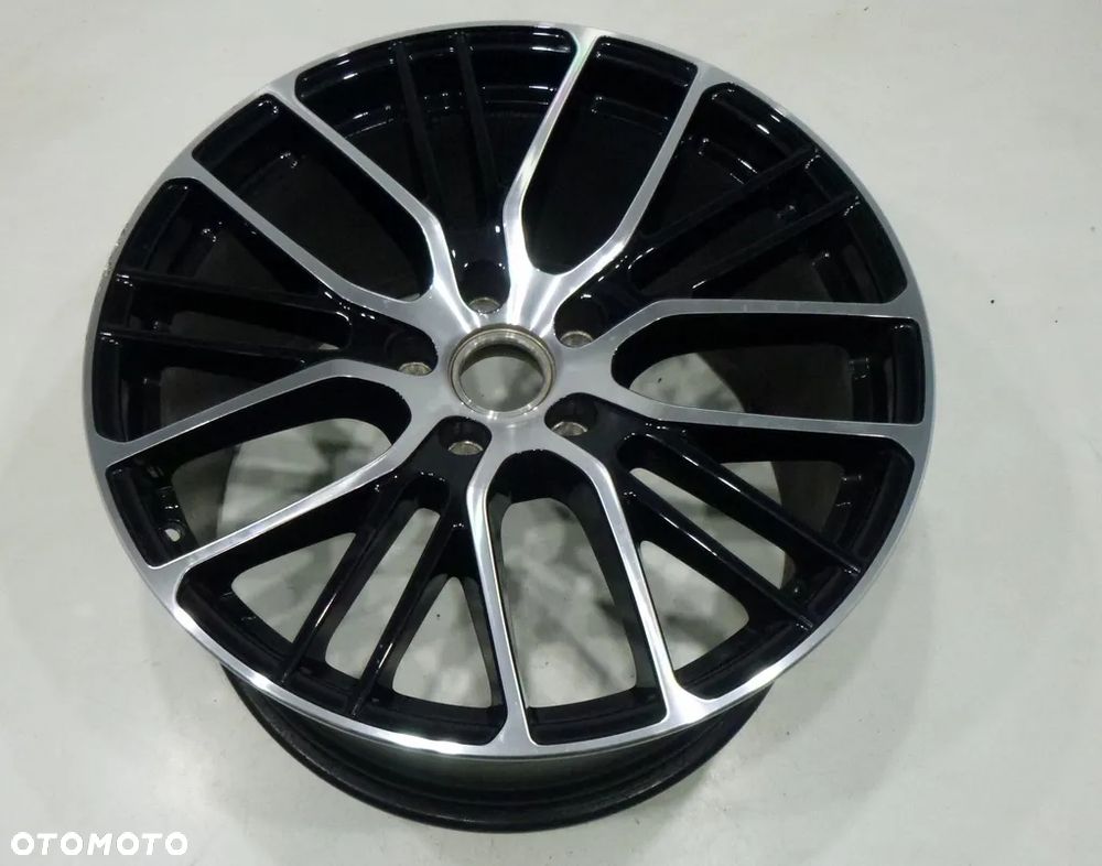 Porsche Panamera Felga Tył 971601025CA