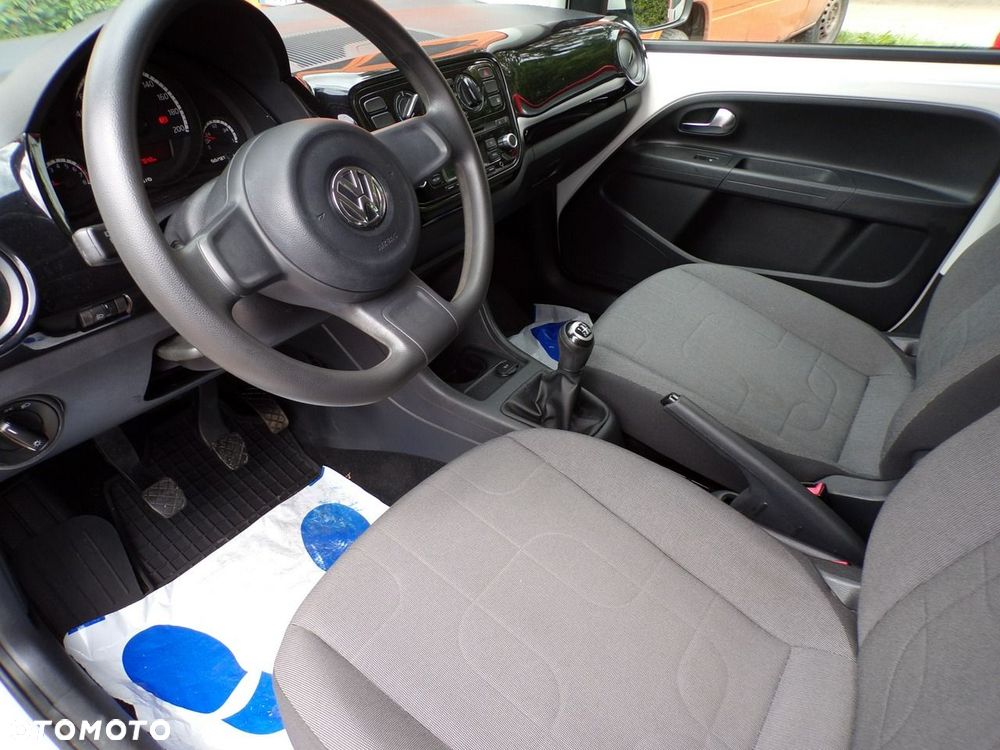 Volkswagen up! - 20