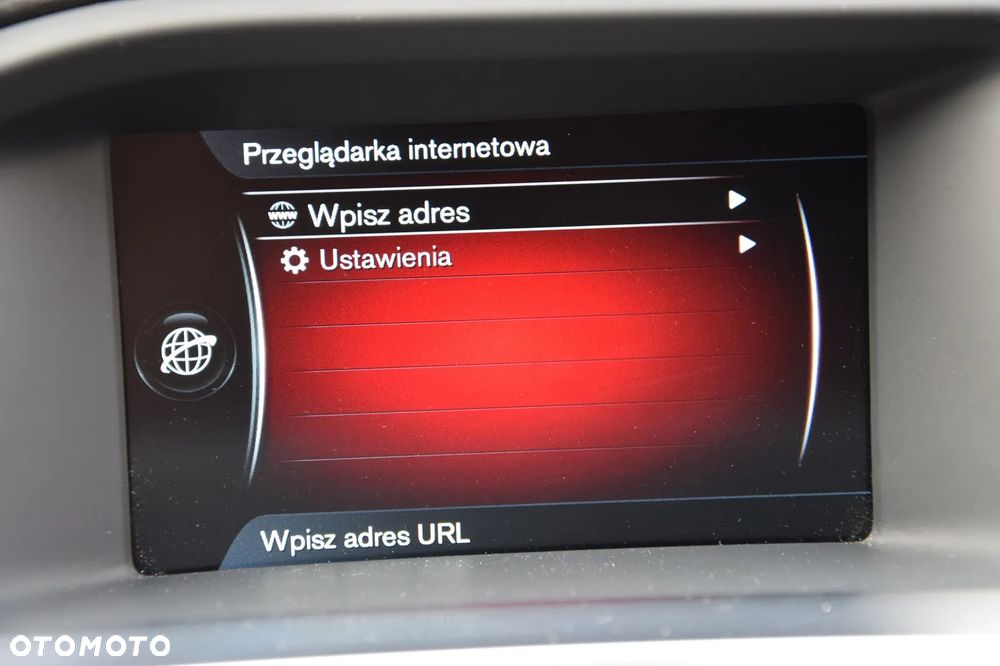 Volvo V60 D4 Momentum - 30