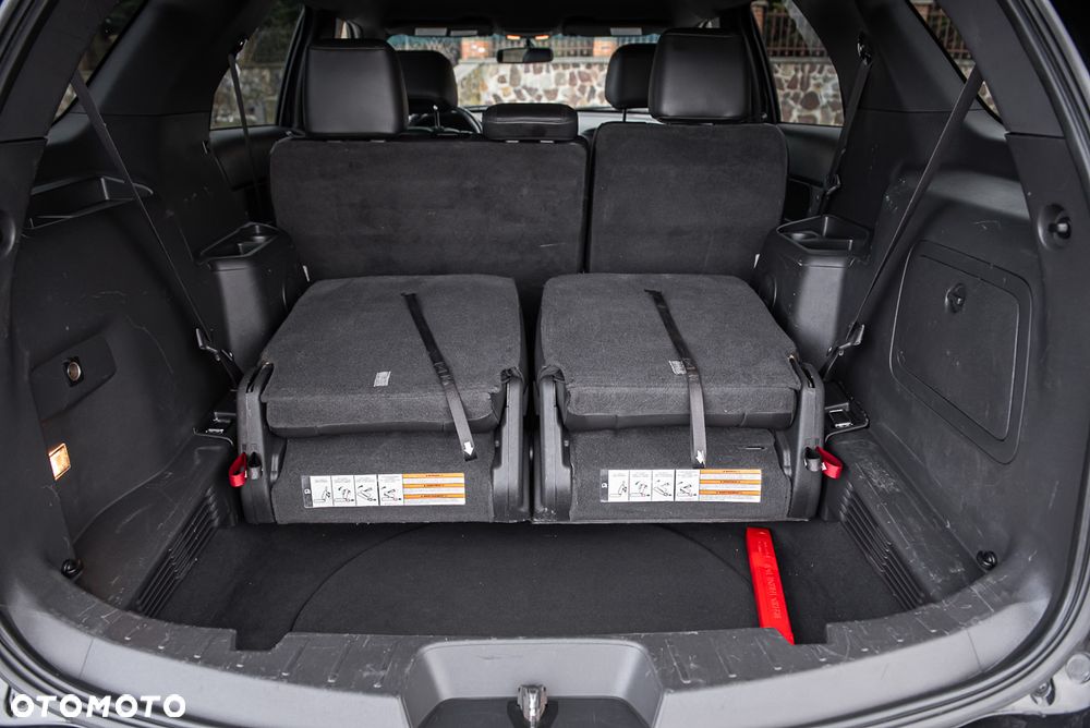 Ford Explorer 4.6 4WD - 33